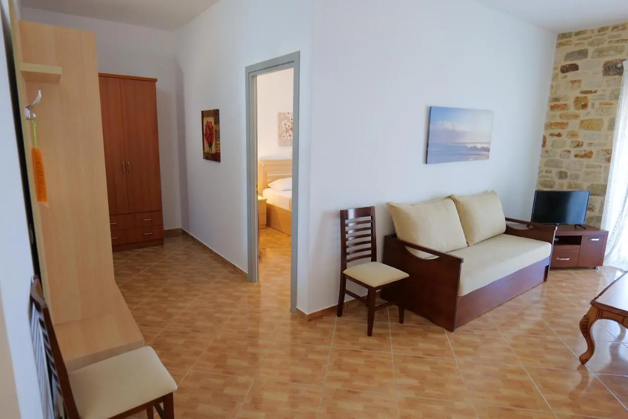 Vakantiehuis Sunset Villas Qeparo